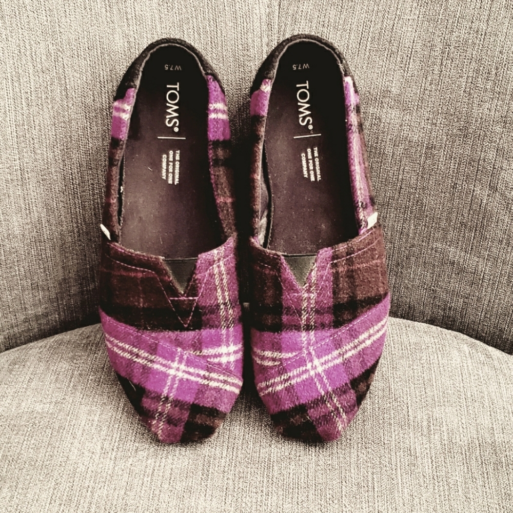 TOMS 7.5 Fushia Plaid Alpargata Slip-on Shoes